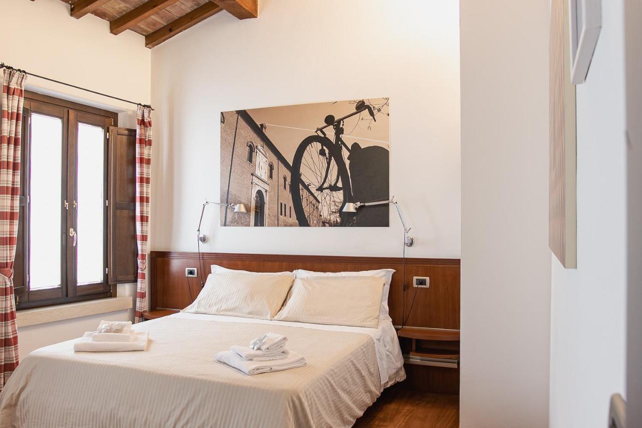 Boutique Rooms 3 0 Ferrara Exterior foto