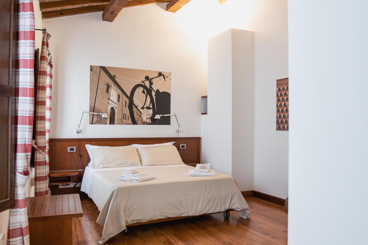 Boutique Rooms 3 0 Ferrara Exterior foto
