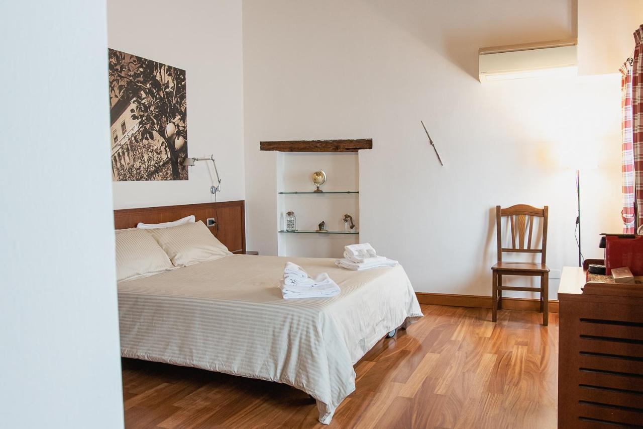 Boutique Rooms 3 0 Ferrara Exterior foto