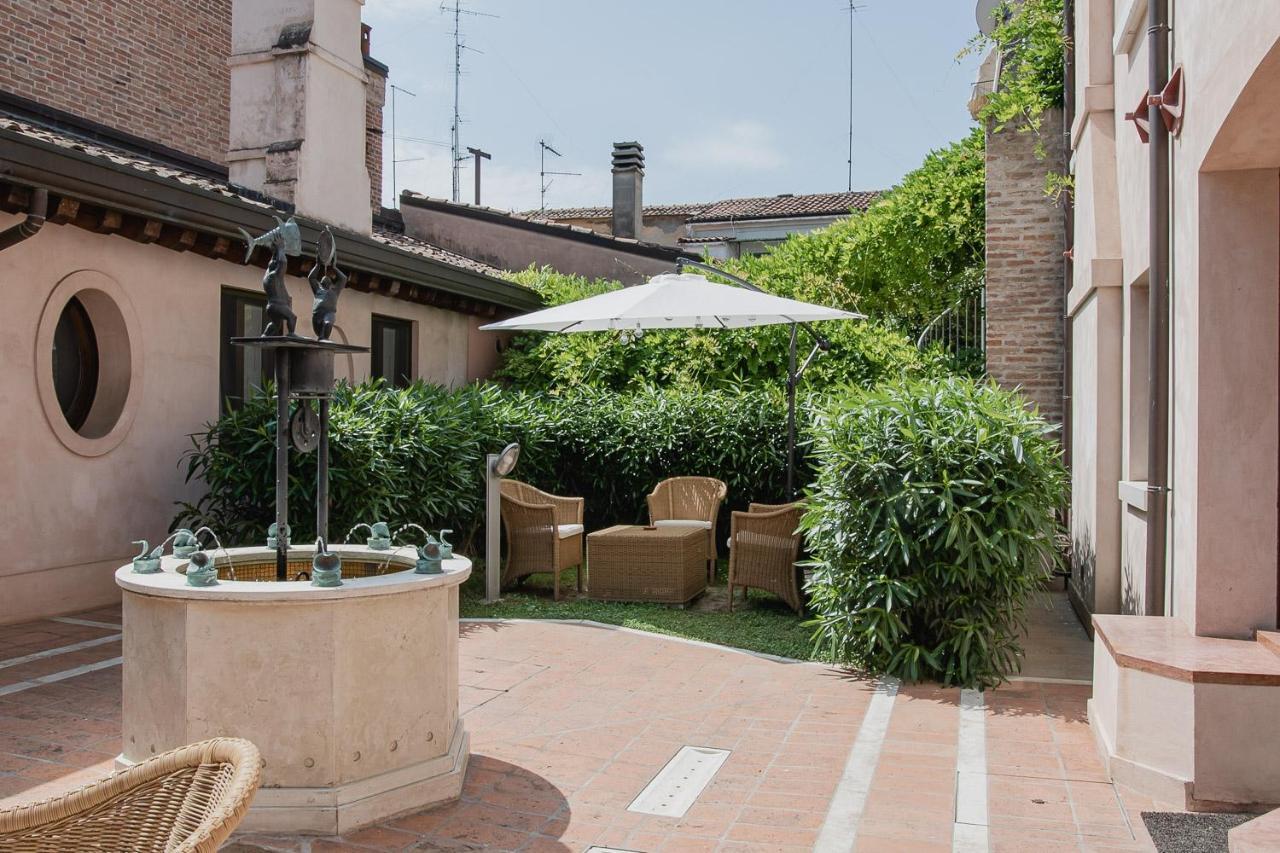 Boutique Rooms 3 0 Ferrara Exterior foto